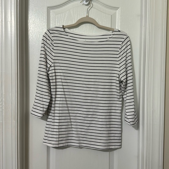 White/Black stripe, 3/4 length sleeve - Picture 1 of 2